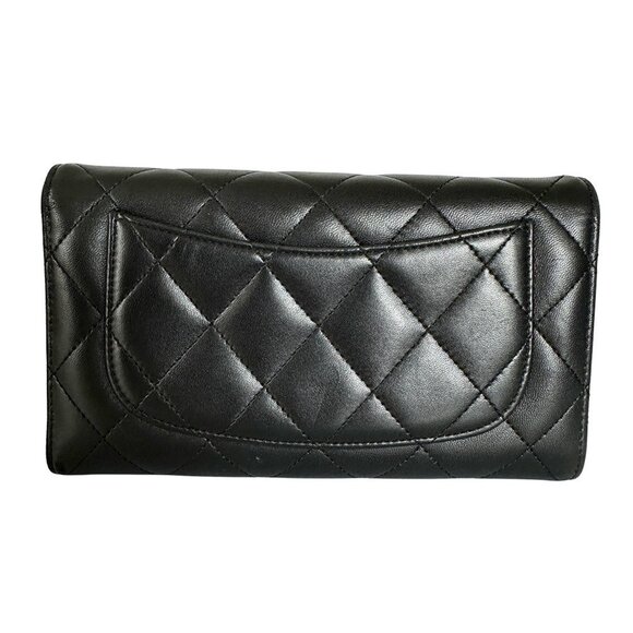 CHANEL Black Lambskin Leather Wallet - Picture 3 of 16